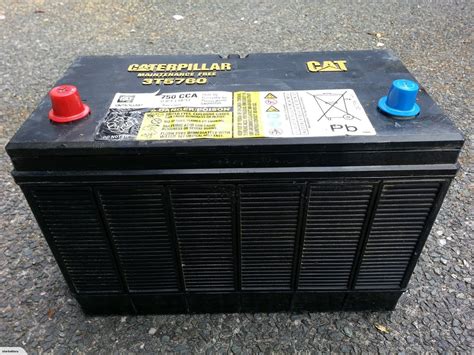 caterpillar battery replacement